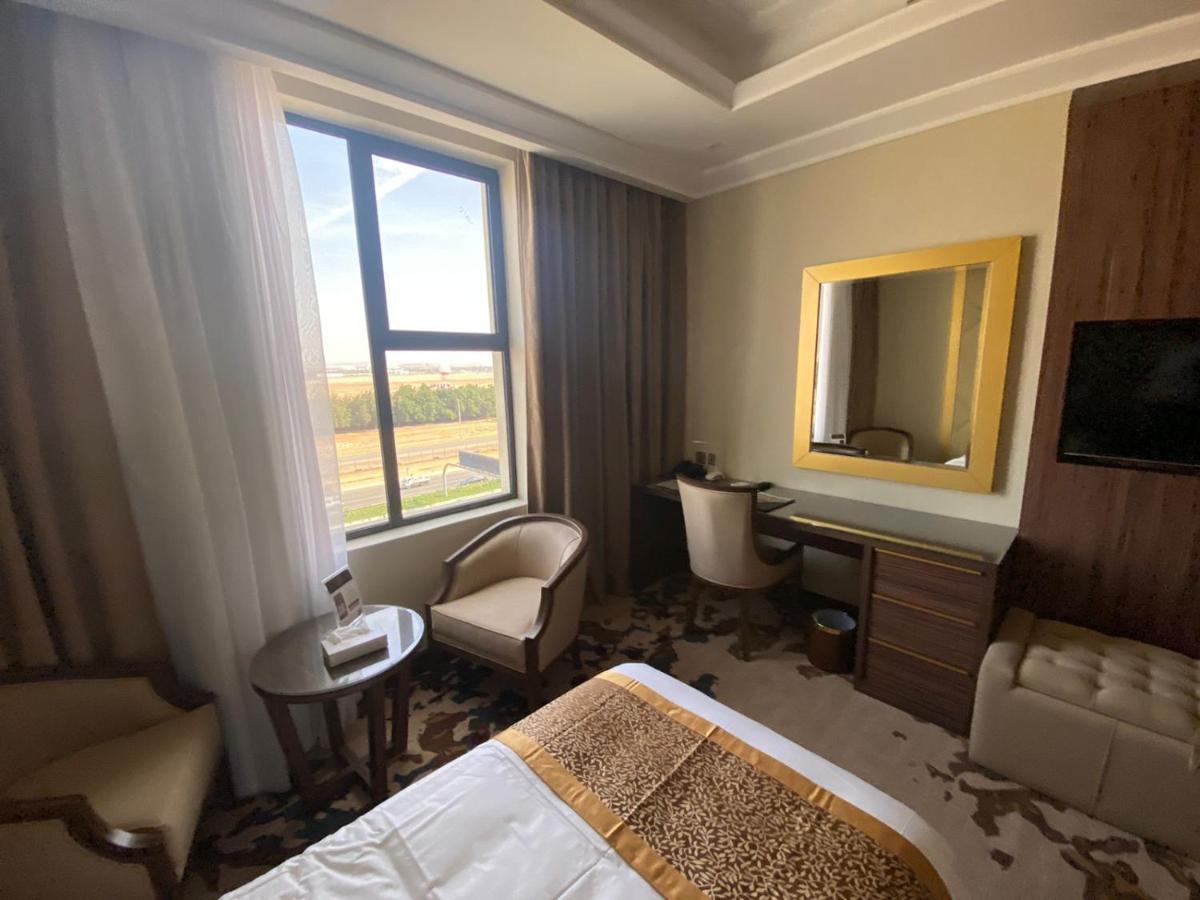 Temandra Hotel Jeddah Exterior photo